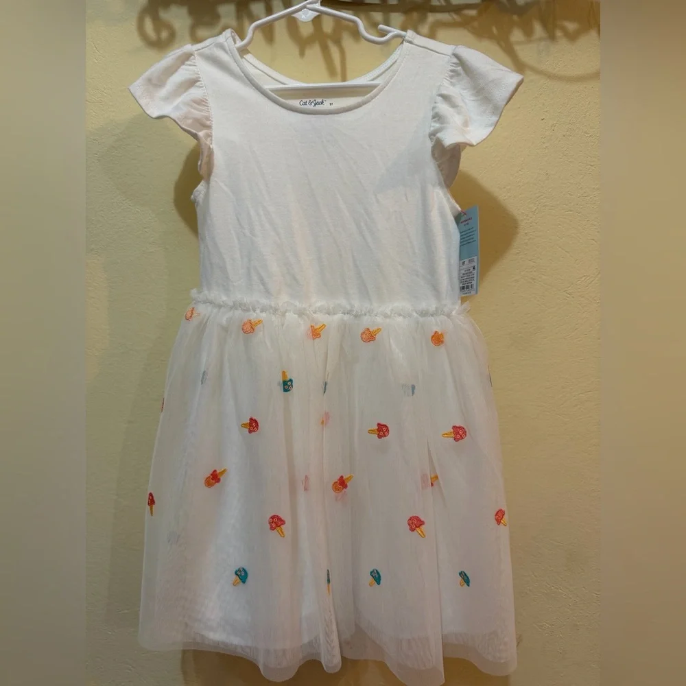 Dress - Picture 1 of 1